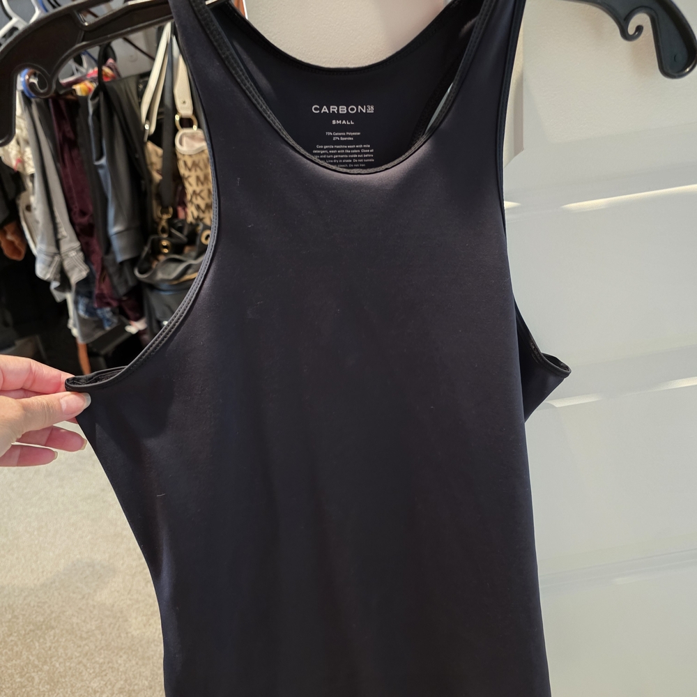 Carbon38 Sleek Black Activewear